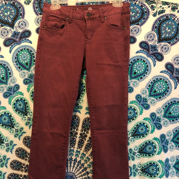 Capris. - Picture 2 of 5